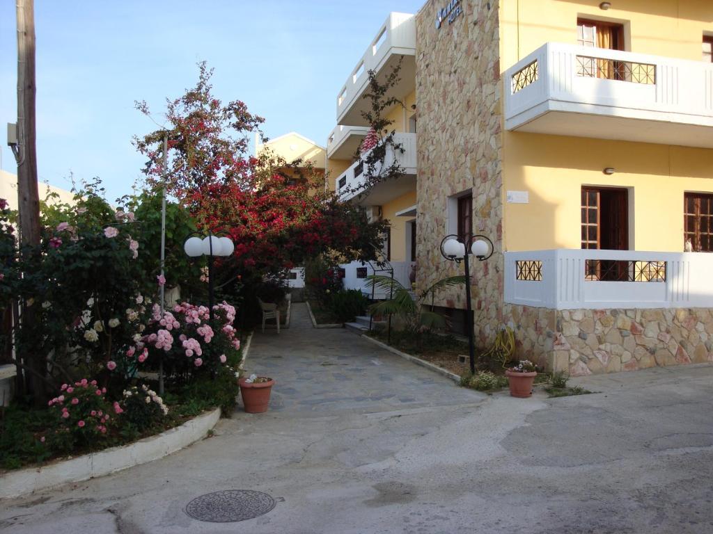 Anniko Aparthotel Σταλός Εξωτερικό φωτογραφία