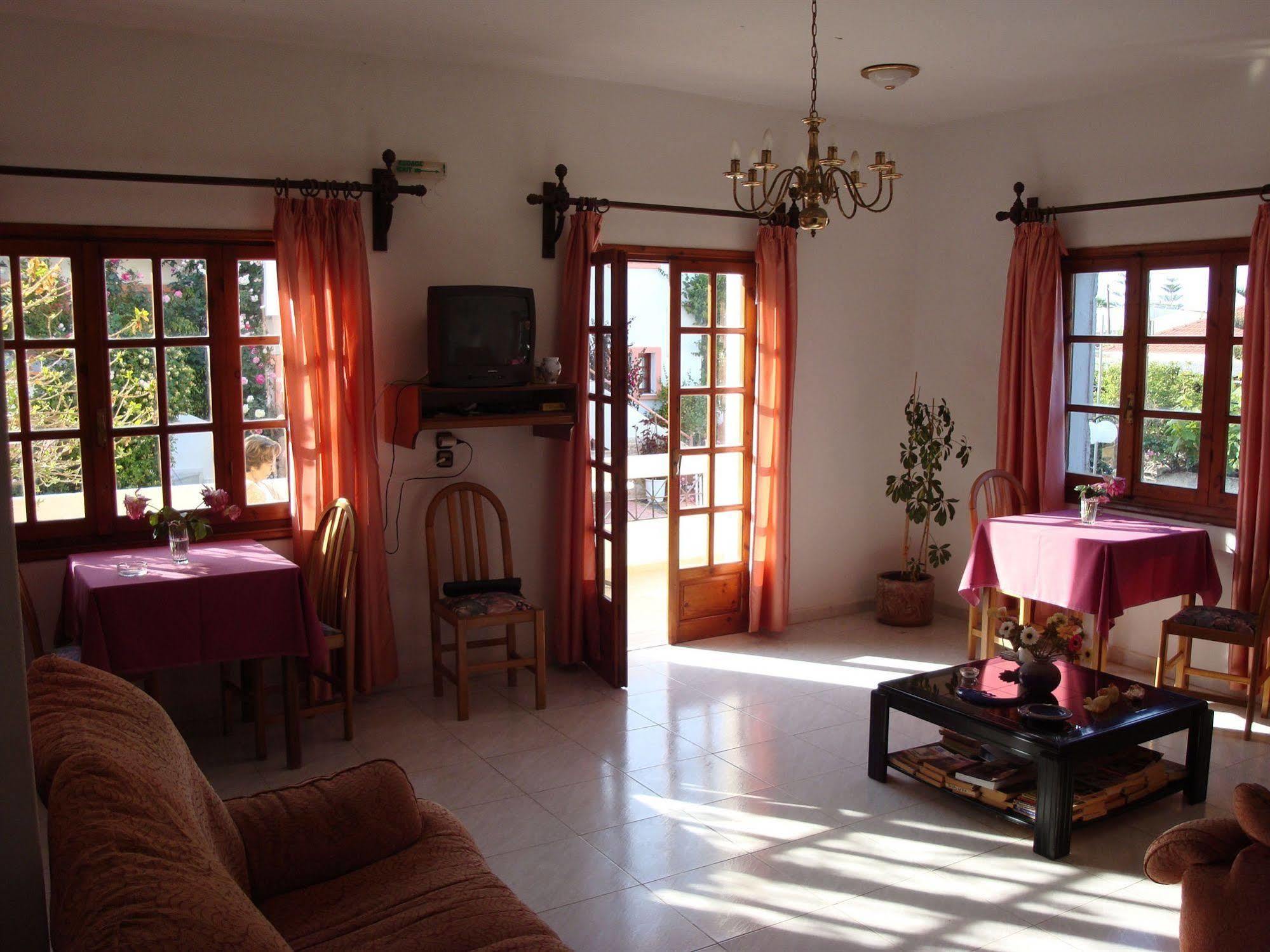 Anniko Aparthotel Σταλός Εξωτερικό φωτογραφία