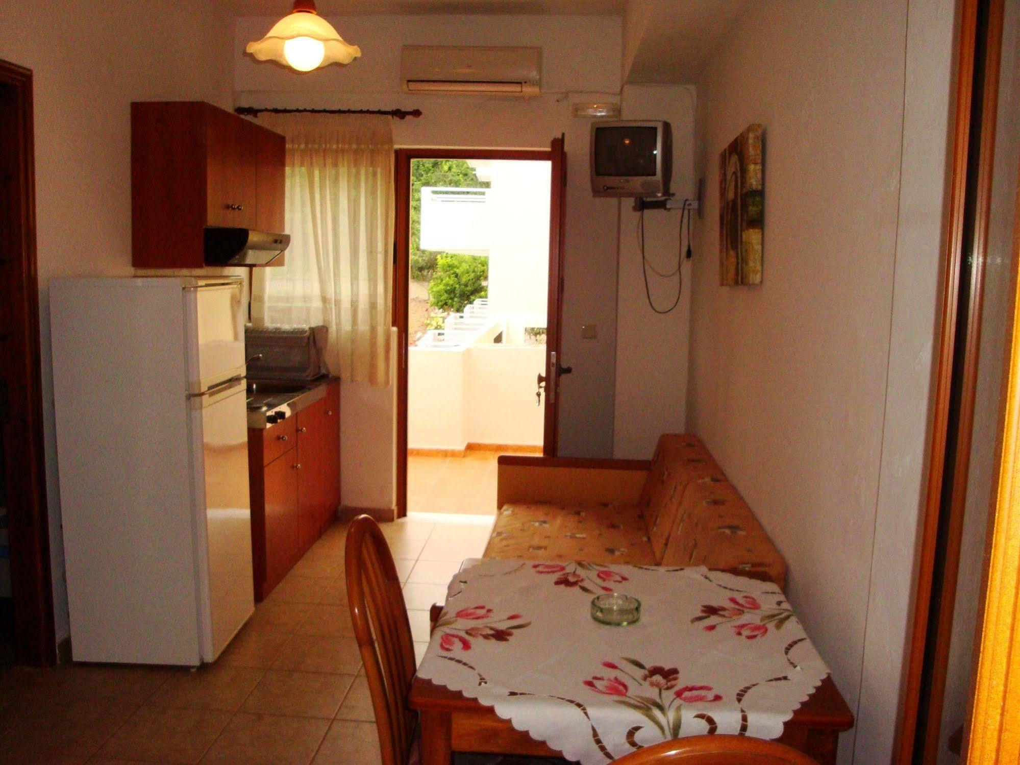 Anniko Aparthotel Σταλός Εξωτερικό φωτογραφία